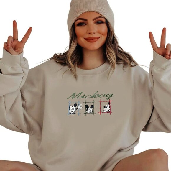 VTG Mickey Unlimited Crewneck - Picture 1 of 8